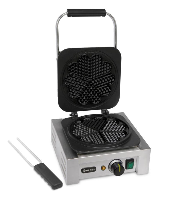 Detail van de hartvormige bakplaten in de Hendi wafelmaker 2200W
