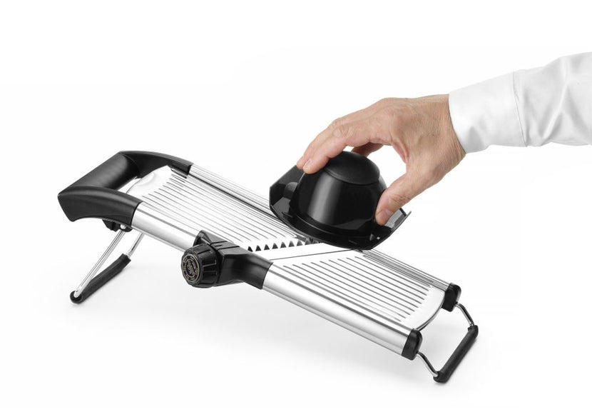 Hendi rvs groentesnijder in zijaanzicht – professionele mandoline voor restaurant