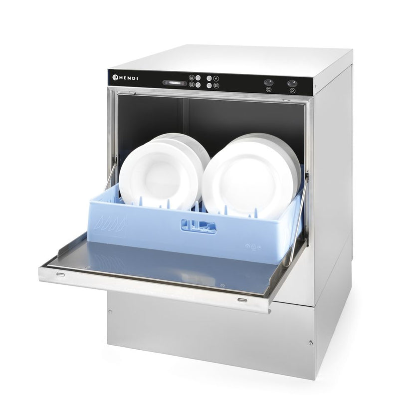 Rvs vaatwasmachine K50 van Hendi met korf voor borden en glazen in restaurant
