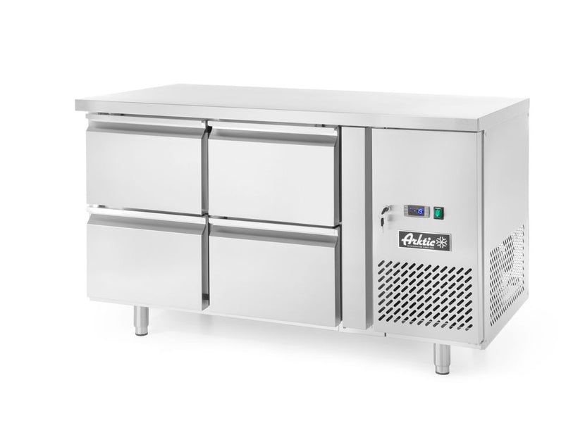 Hendi 4-lades koelwerkbank 230V – overzichtelijke koeling voor mise en place