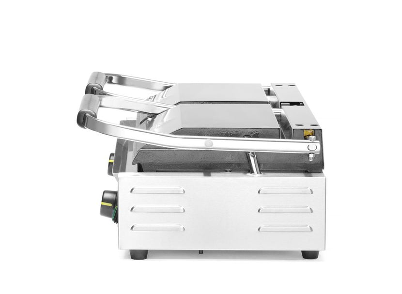 Bediening van de Hendi contactgrill dubbel 3600W met twee thermostaten
