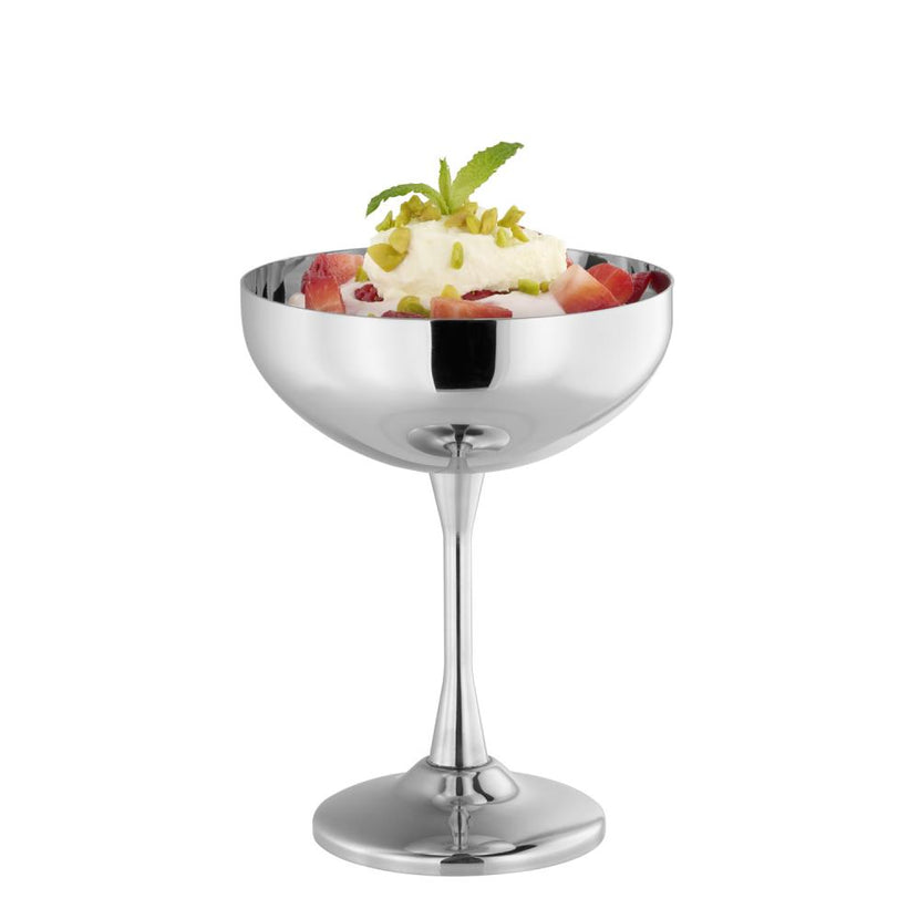 APS ijscoupes Frigio 260 ml in gebruik - coupes voor desserts in restaurants