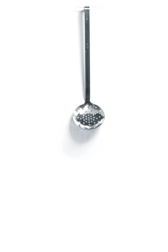 Profi Line schuimspaan Hendi 400 mm – detail van de fijne perforaties voor snel uitlekken