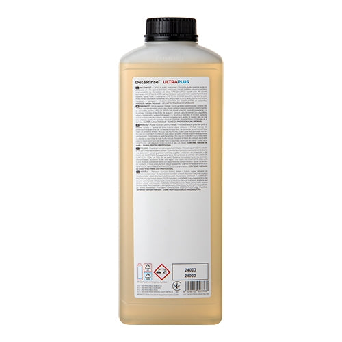 Detail van de EMGA ovenreiniger en glansmiddel fles van 1 liter voor professioneel ovenonderhoud