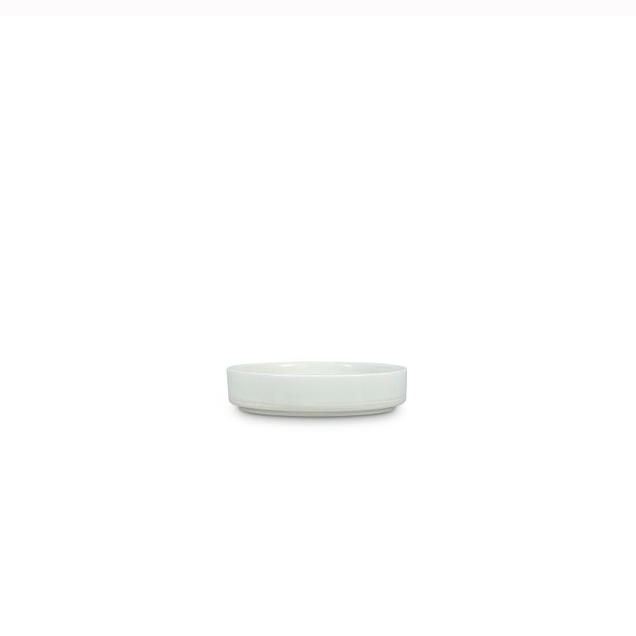 F2D Ceres plat bord 13,5xH3 cm frost white – sfeerbeeld op gedekte restauranttafel
