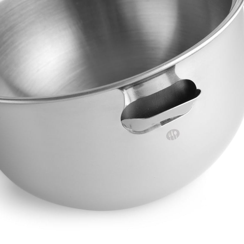 Bain-mariepan Hendi roestvrijstaal in gebruik voor het warmhouden van sauzen bij catering
