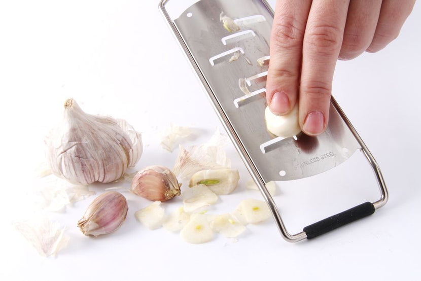 Detail Hendi rasp voor schijfjes – stevig rvs blad voor snel snijwerk in catering