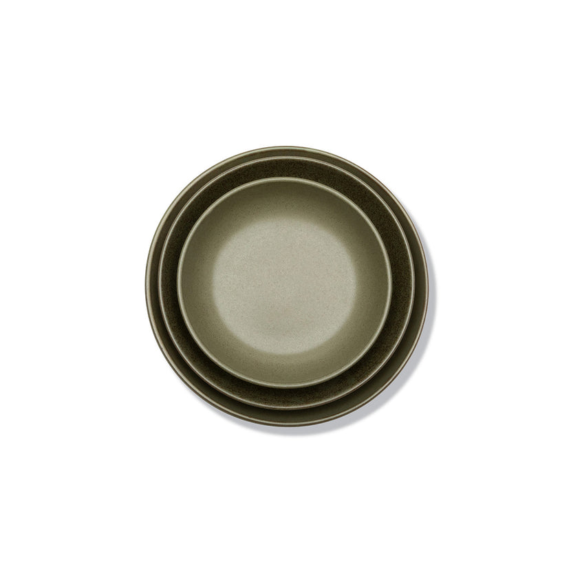Serax Surface diep bord groot camouflagegroen – groen servies voor restaurants