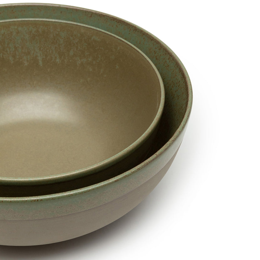Serax Surface schaal L camogroen H 9,5 cm – diepe serveerschaal voor de horeca