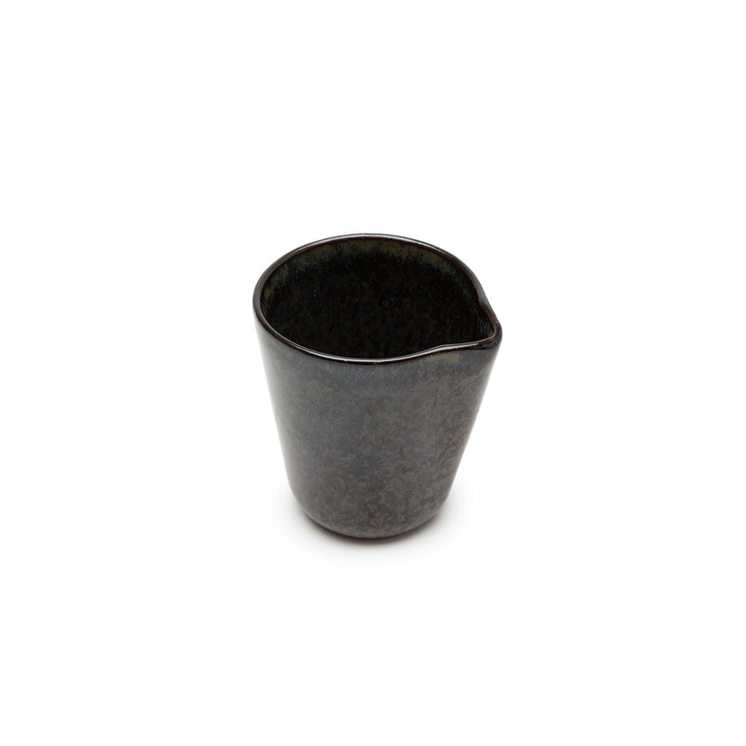 Serax Surface melkkannetje S Indi Grey 7 cm – grijs kannetje voor melk in de horeca