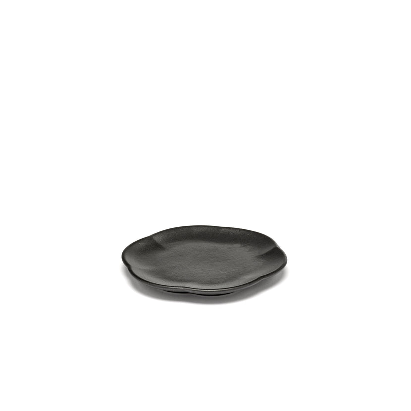 Inku Plate Ribbed M Black L 13.9 W 13.9 H 1.3 cm 8/Box – Serax