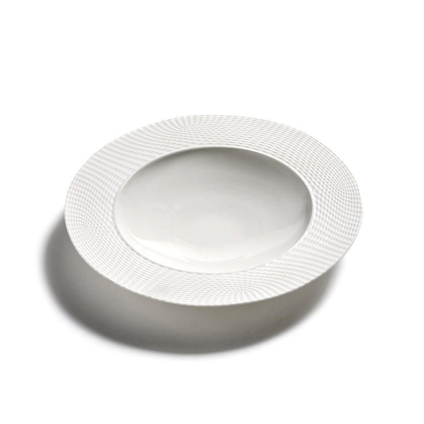 Serax Nido diep bord M wit – zijaanzicht van het diepe witte bord voor de horeca