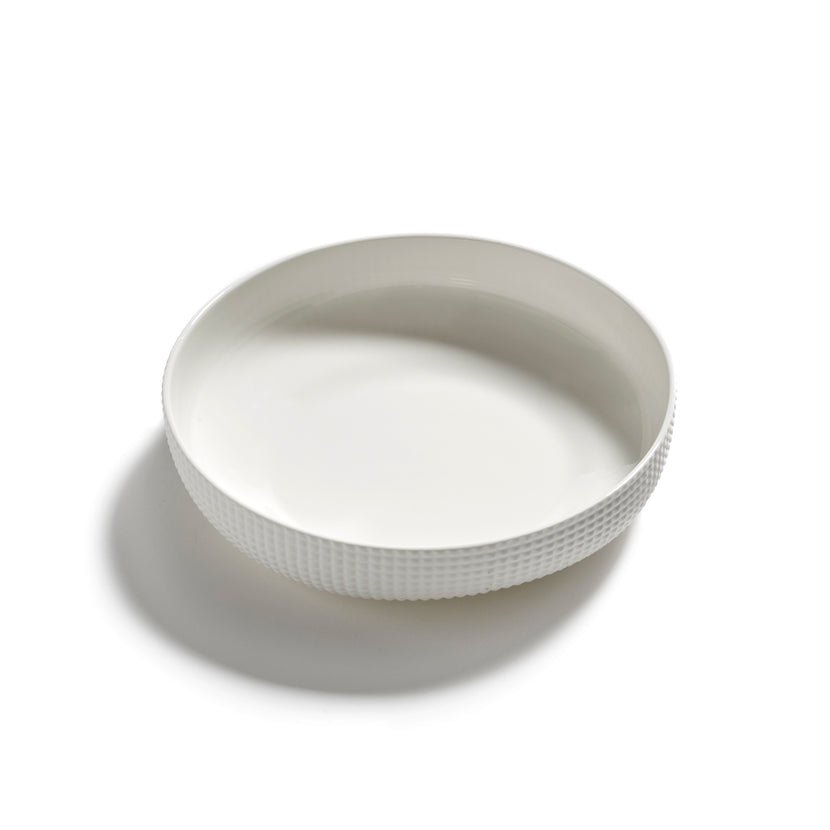 Serax Nido serveerbord rond wit 21 cm – bord om te delen in bistro en café