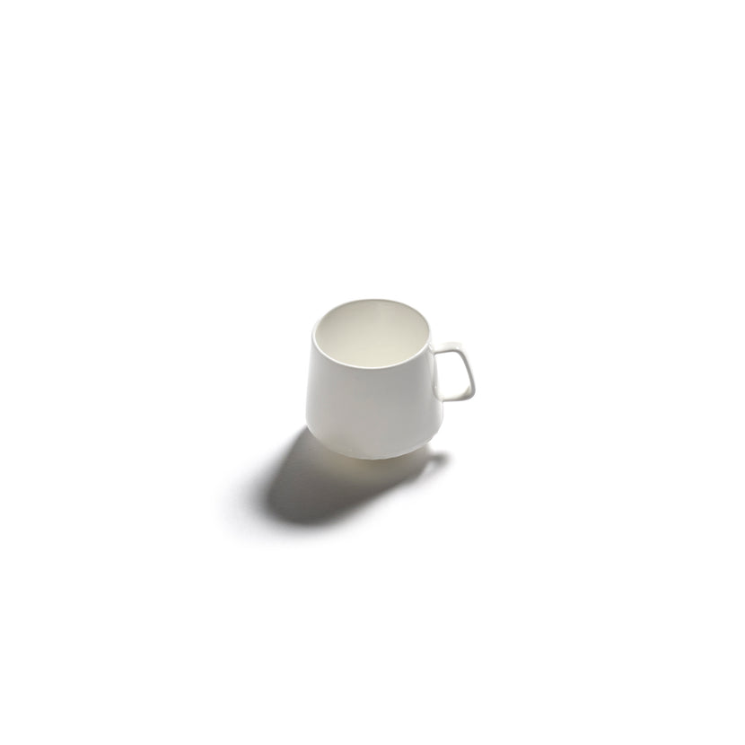 Serax Nido koffiekopje wit – wit kopje voor espresso en koffie in de horeca