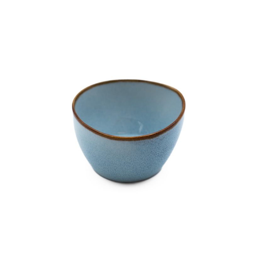 APS Ming koffiekop blauw 185 ml in gebruik - kop voor de horeca