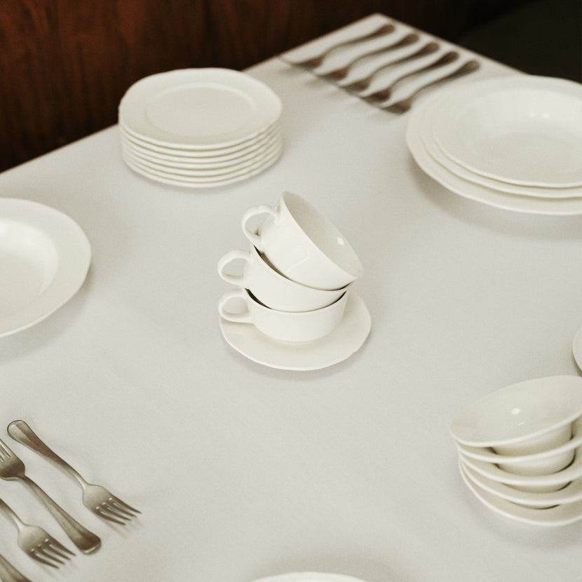 Serax Silhouette bord opstaande rand S wit – wit porselein voor fine dining