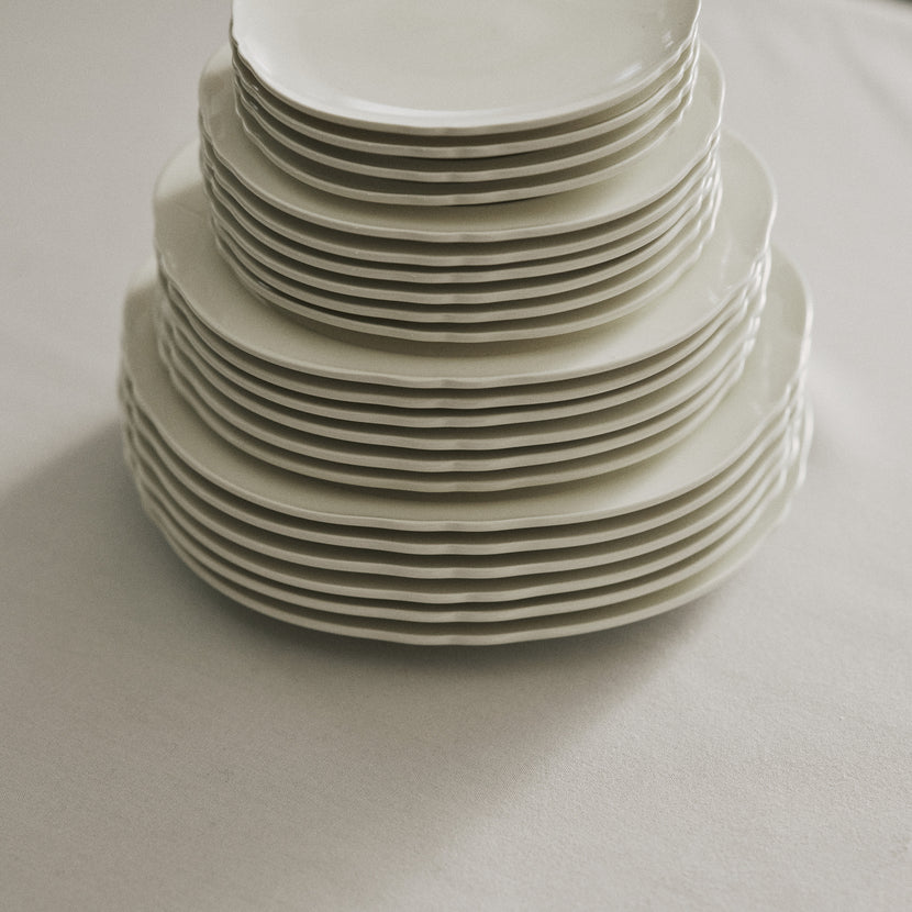 Serax Silhouette bord XXS wit – detailfoto van het witte porselein voor restaurants
