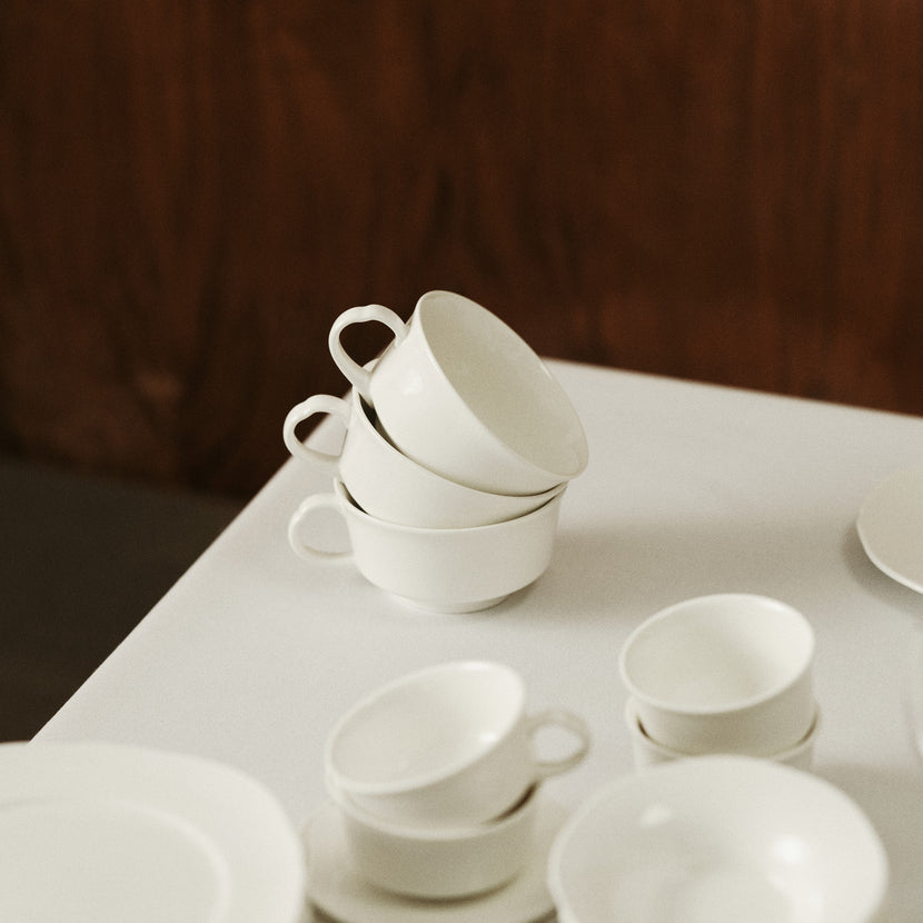 Serax Silhouette koffiekop wit – wit porselein voor hotels en restaurants