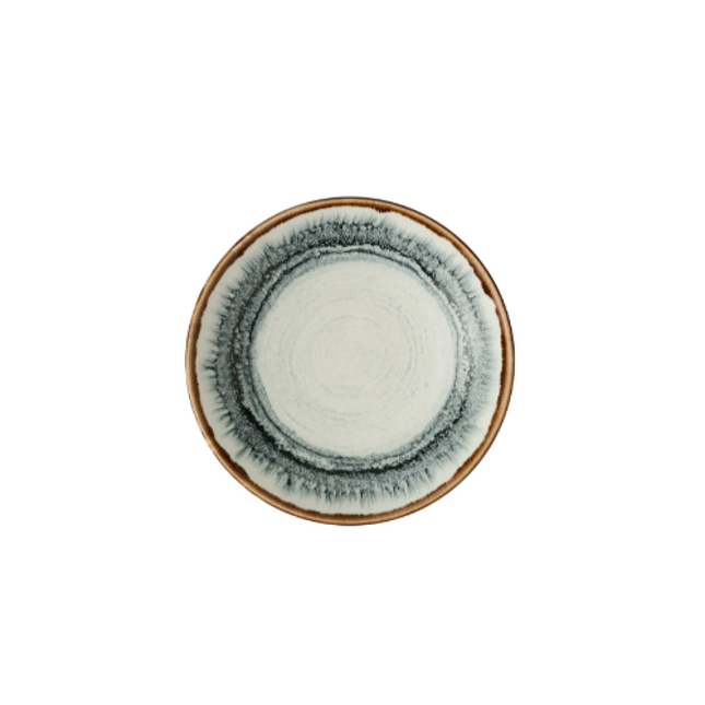 Harvest Flare Natural Evolve Coupe Bowl van Churchill, 24,8 cm, set van 12. Handgemaakte coupekom in een warme, natuurlijke tint met een organisch ontwerp, perfect voor het serveren van soepen, pasta’s of salades. Duurzaam en stijlvol, ideaal voor gebruik in de horeca.