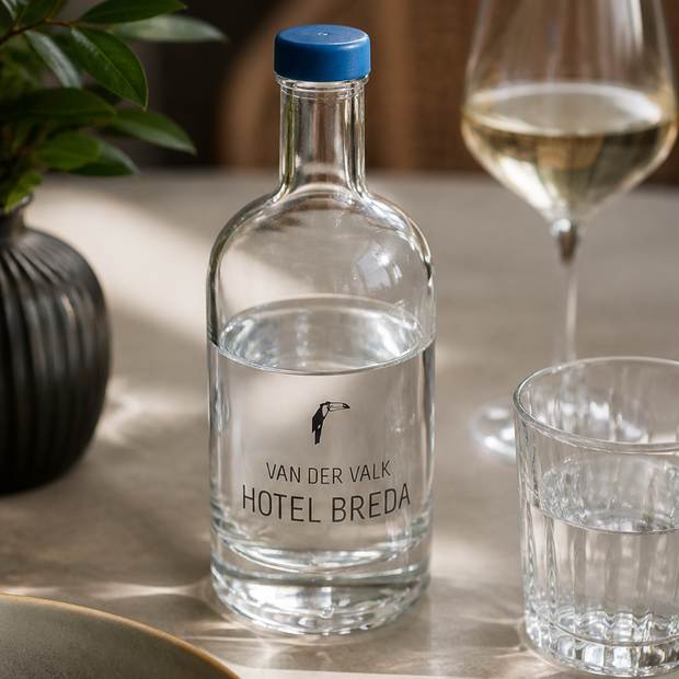 APS Oslo fles 700 ml detail - glazen karaf voor tafelservice in restaurants
