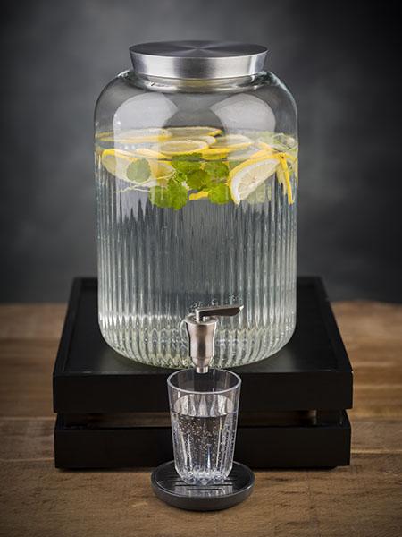APS drankdispenser 7 l detail – tapkraan voor water en sap op het ontbijtbuffet