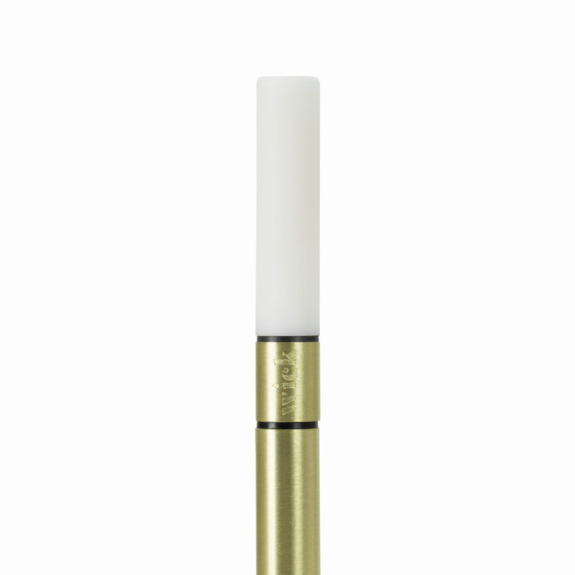 Wick S PRO Brass in gebruik – sfeervolle tafelverlichting voor restaurant en terras