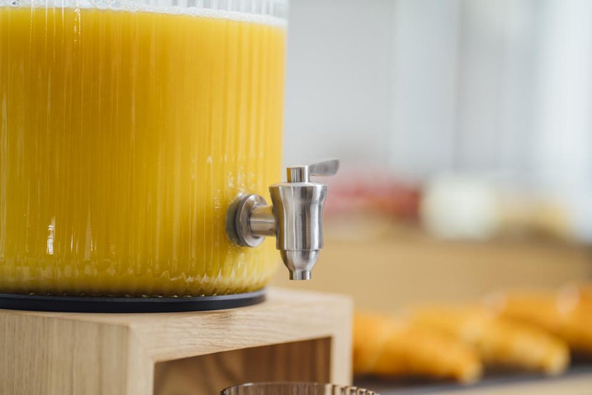 APS drankendispenser Valo in gebruik - buffetdispenser voor hotels