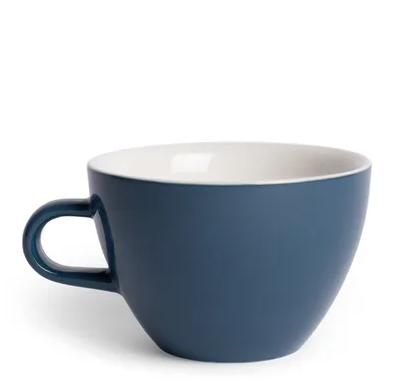 Acme Mighty Cup Whale donkerblauw 350 ml – porseleinen koffiekop voor cafe en horeca