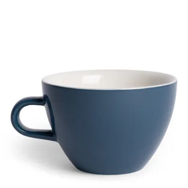Acme Mighty Cup Whale donkerblauw 350 ml – porseleinen koffiekop voor cafe en horeca